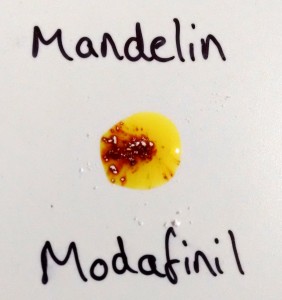 Modafinil reaction with the mandelin reagent (45s)